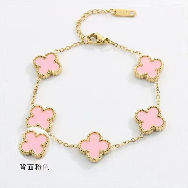 High-End Four Leaf Clover Bracelet in Titanium Steel