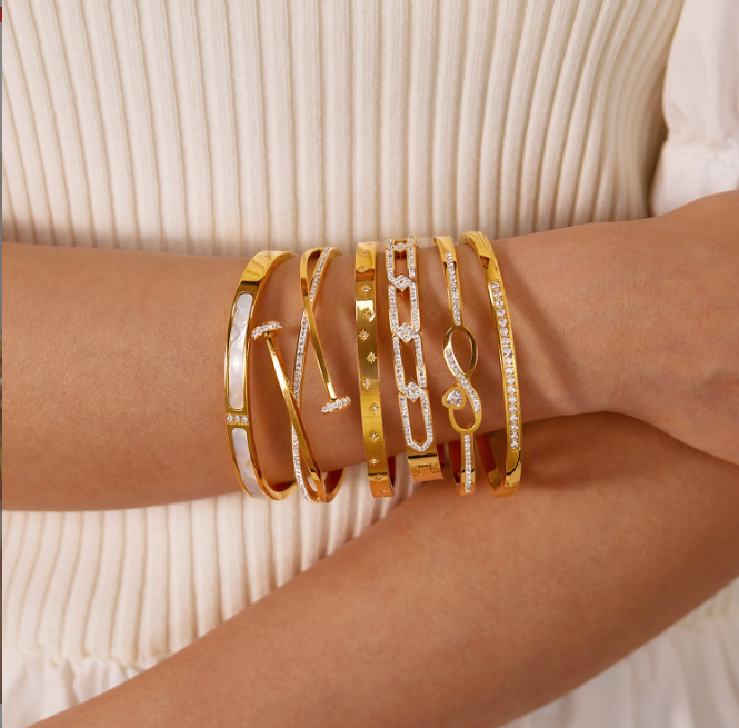 18K Gold-Plated Nail Bracelet with Zirconia (One Set)