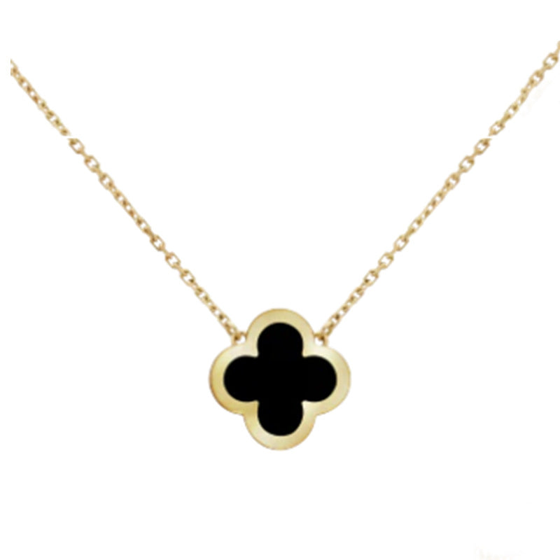 High-End Four Leaf Clover Bracelet in Titanium Steel